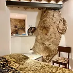 Taverna Delle Mura