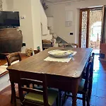 アパート Taverna Delle Mura アメーリア